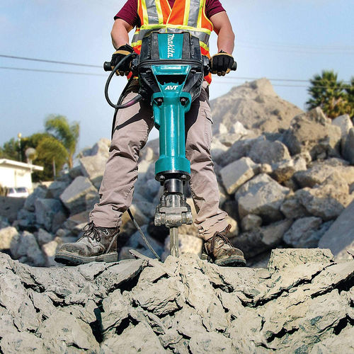 Makita 70 lbs. Advanced AVT Electric Breaker/Demolition Hammer - HM1812
