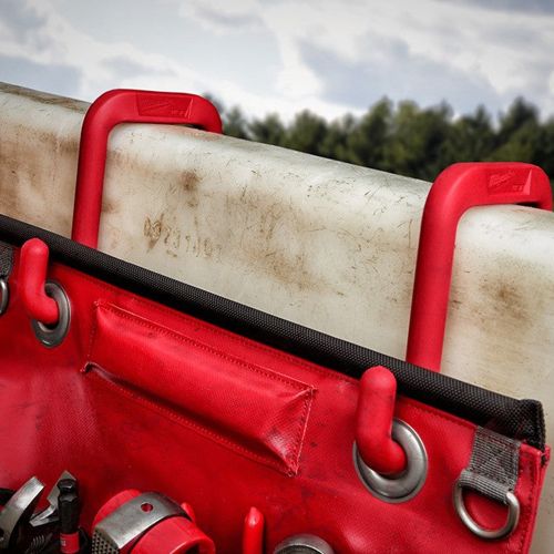Milwaukee 3" Bucket Hook for 10,000PSI Hydraulic Pump, Fit 2" or 3" Buckets - 48-22-8293