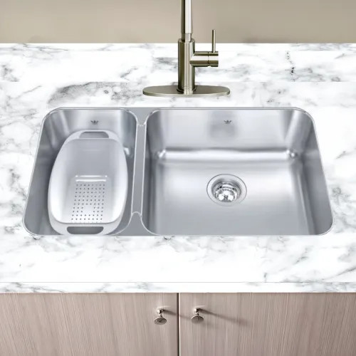 Franke Steel Queen 31" x 18" Undermount Double-Bowl Kitchen Sink Kit, 30/70 Split, Stainless Steel, Satin/Silk - QCUA1831L-8N