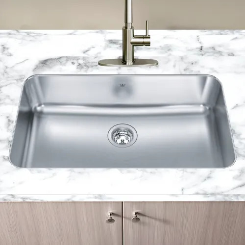 Franke Steel Queen 33" x 19" Undermount Single-Bowl Kitchen Sink, Stainless Steel, Silk - QSUA1933-8N